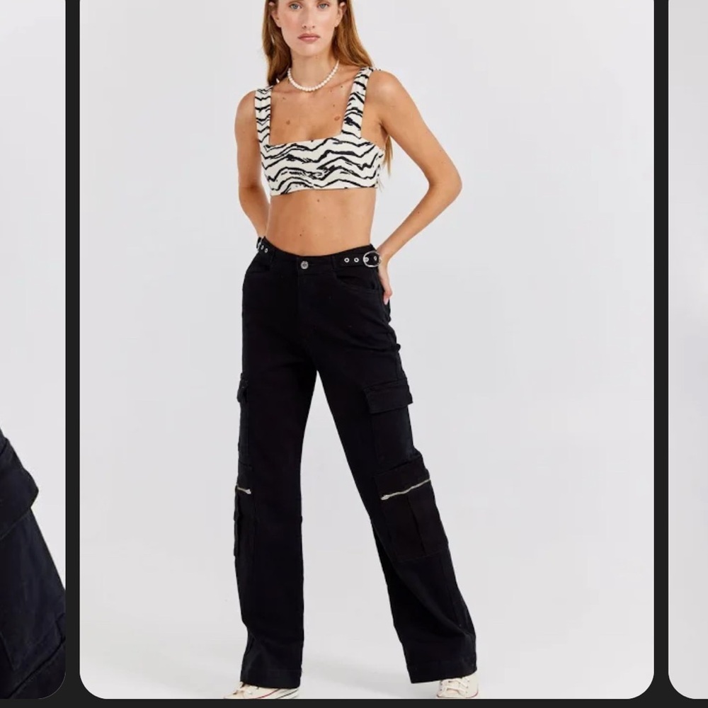 Wide leg cargo pants